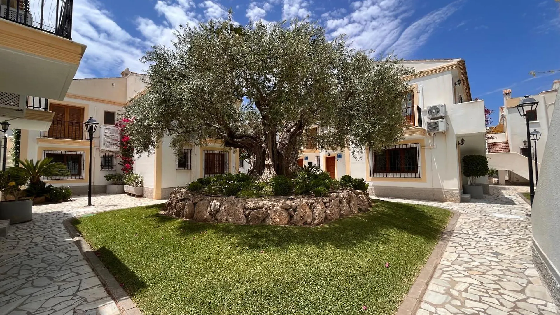 Perla Esmeralda Los Amarguillos Apartment